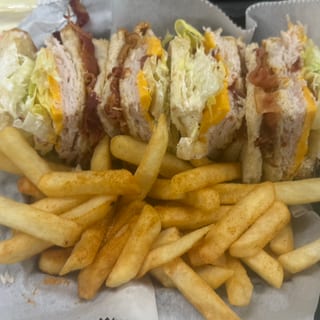 Ham or Turkey Club Sandwich Lunch
