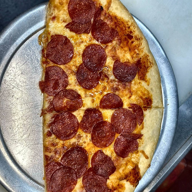 2 Slices 1 Topping Lunch.