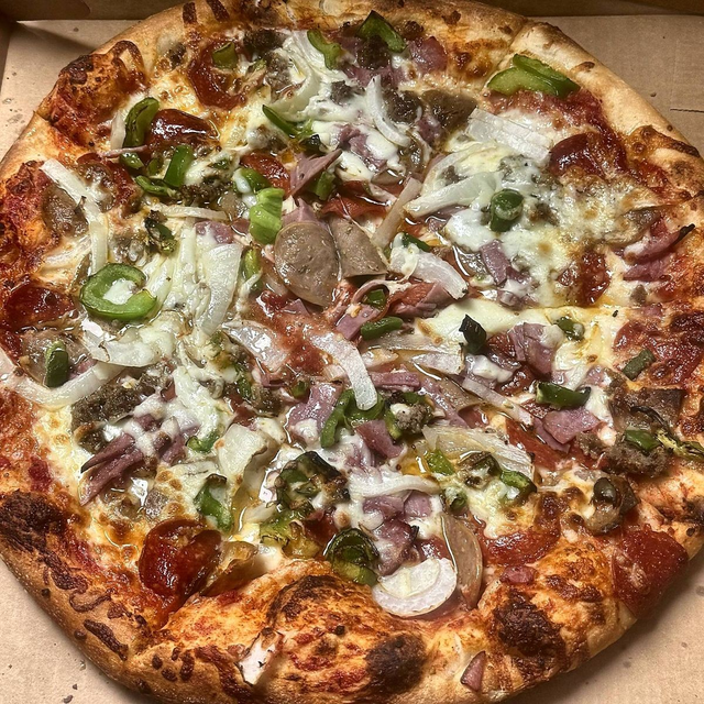 House Combo Pizza.