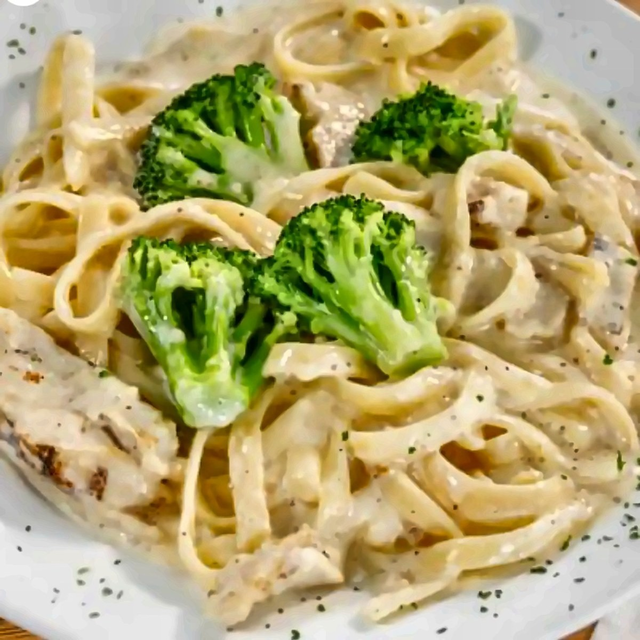 Chicken And Broccoli Alfredo.