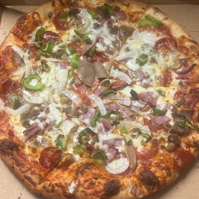 House Combo Pizza.
