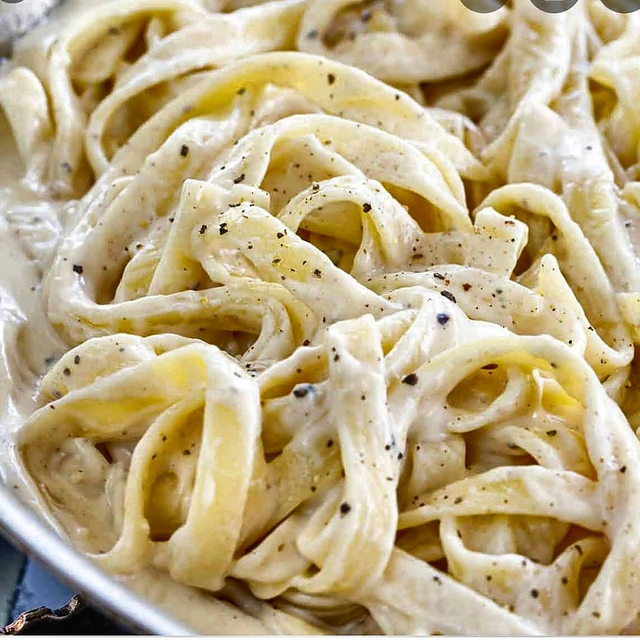 Fettuccine Alfredo.