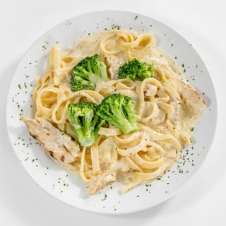 Fettuccine Alfredo
